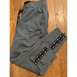 Nike Sweatpants